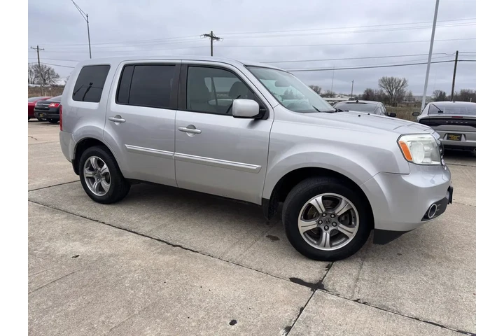 $7999 : 2015 Pilot SE 2WD image 6