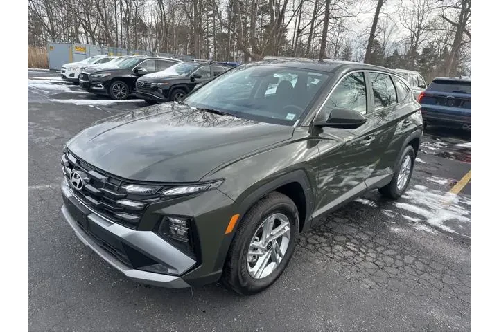 $27904 : Hyundai TUCSON 2025 AWD SE 4 image 8