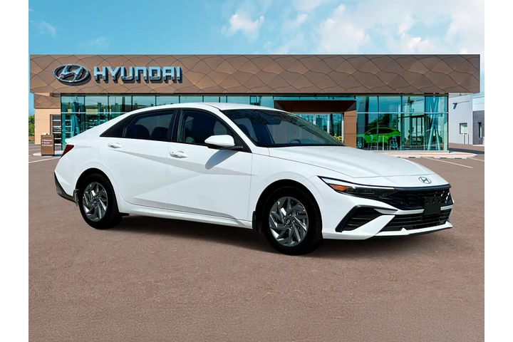 $27030 : Hyundai ELANTRA Hybrid 2025 image 10