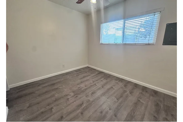 $999 : Remodeled 2BR/1BA Home image 4