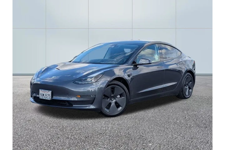 $27275 : Tesla Model 3 2022 AWD Long image 1