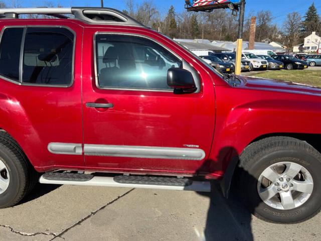 $6895 : 2011 Xterra S image 4