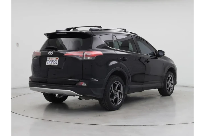 $17998 : Toyota RAV4 2016 AWD SE 4dr image 8