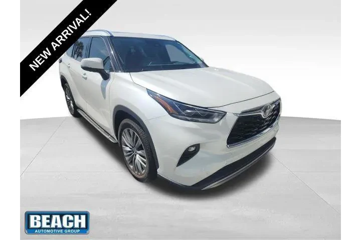 $36626 : Toyota Highlander 2021 Limit image 1