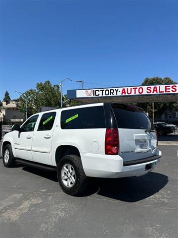 2007 GMC Yukon XL SLE image 4