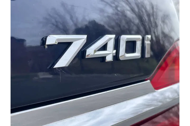 $12900 : 2016 BMW 7 Series 740i image 10