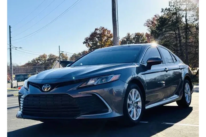 $14999 : 2021 Camry LE image 1