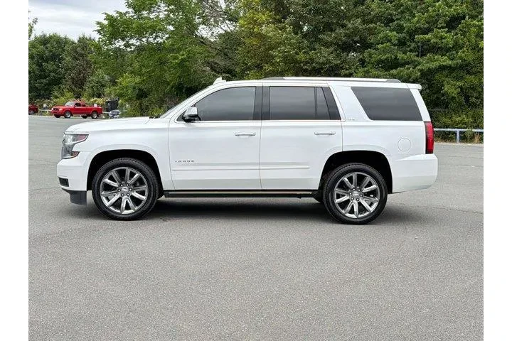 $27898 : Chevrolet Tahoe 2016 4x4 LTZ image 2