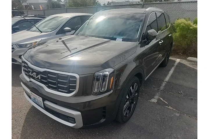 $38614 : Kia Telluride 2023 AWD SX-Pr image 3