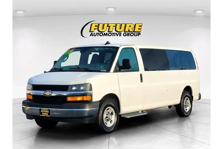 $28234 : Chevrolet Express 2020 LT 35 image 8
