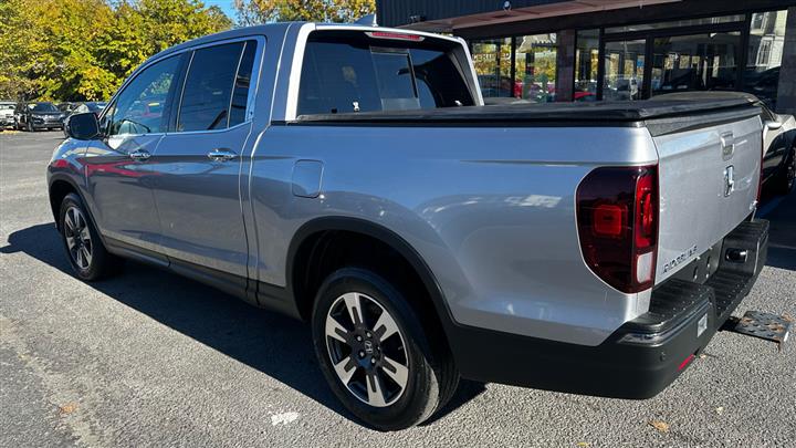 $27495 : 2019 Ridgeline image 6