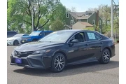 $24898 : Toyota Camry 2024 SE 4dr Sed thumbnail