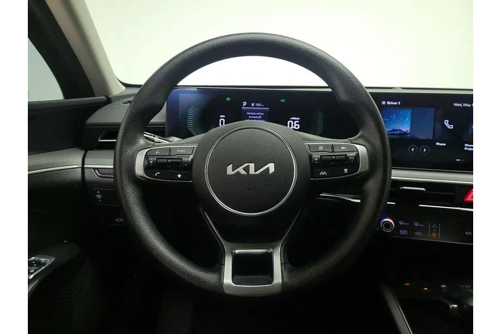 $25998 : Kia K5 2025 LXS 4dr Sedan image 10