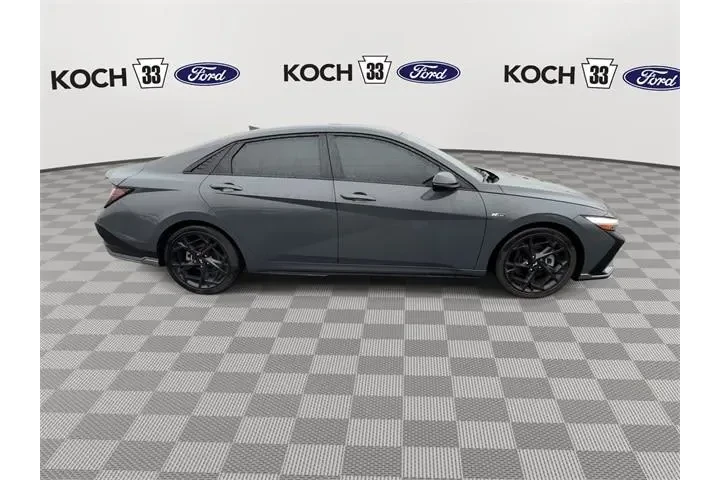 $24999 : Hyundai ELANTRA 2024 N Line image 9