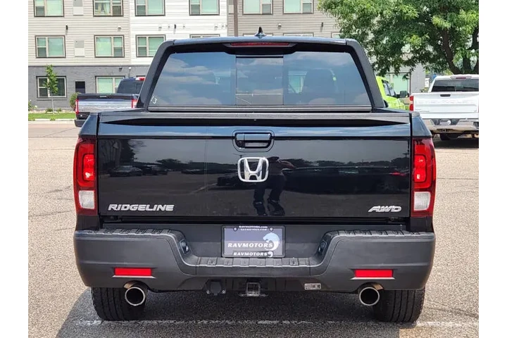 $24985 : 2023 Ridgeline RTL image 9