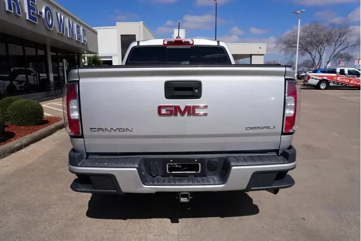 $26988 : GMC Canyon 2017 4x4 Denali 4 image 5