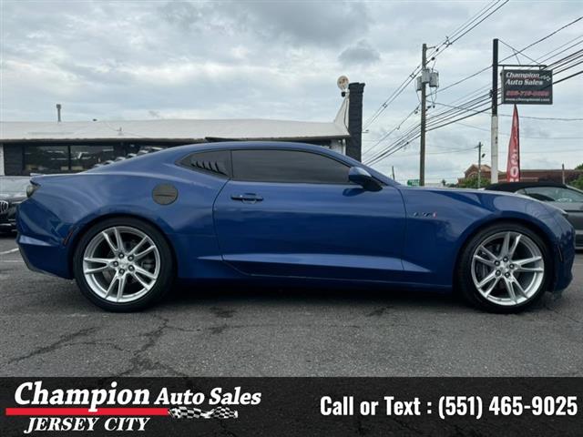 Used 2022 Camaro 2dr Cpe LT1 image 7