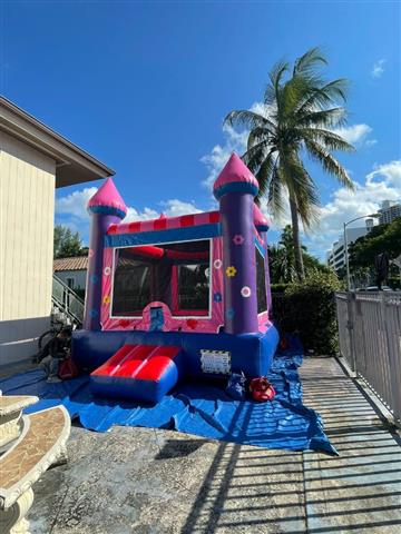 Quintero Party Rental image 3