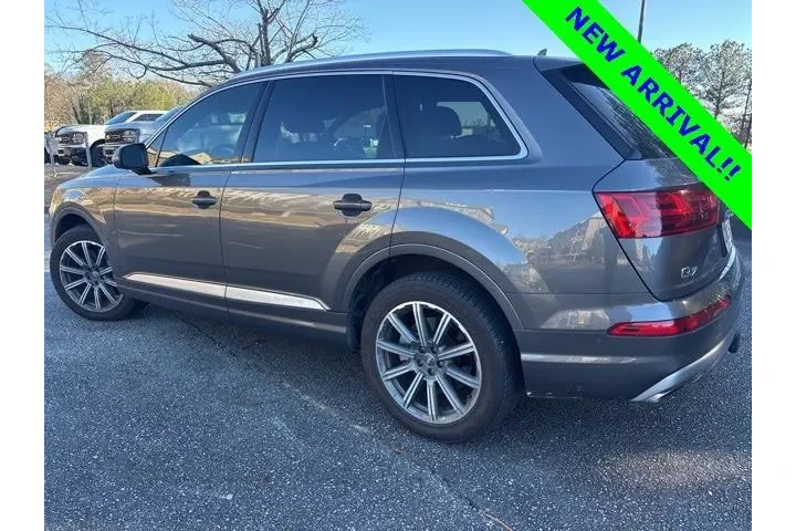 $23539 : Audi Q7 2019 AWD quattro SE image 4