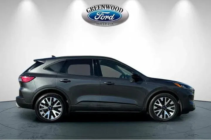 $16991 : Ford Escape Hybrid 2020 SE S image 3