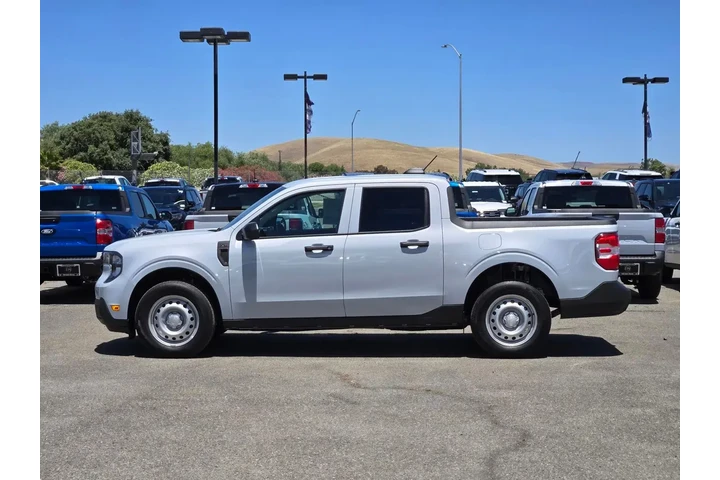 $28999 : Ford Maverick 2026 AWD XL 4d image 7