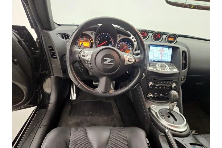 $28998 : Nissan 370Z 2015 Roadster 2d image 10