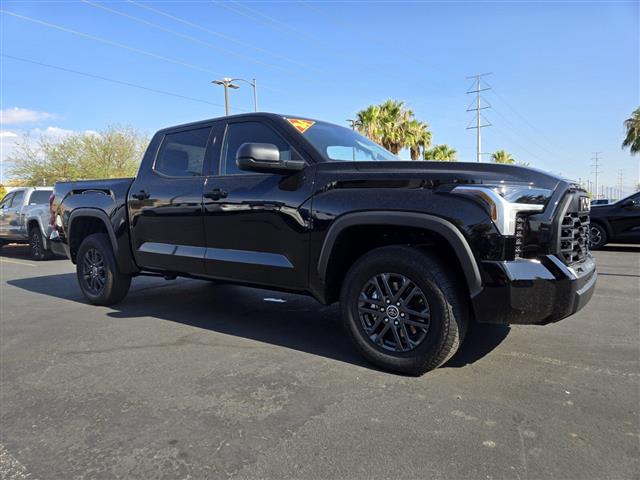 $46985 : Pre-Owned 2024 Tundra 4WD SR5 image 1