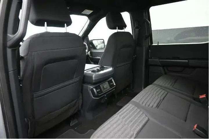 $34591 : Ford F-150 2023 4x2 XL 4dr S image 3