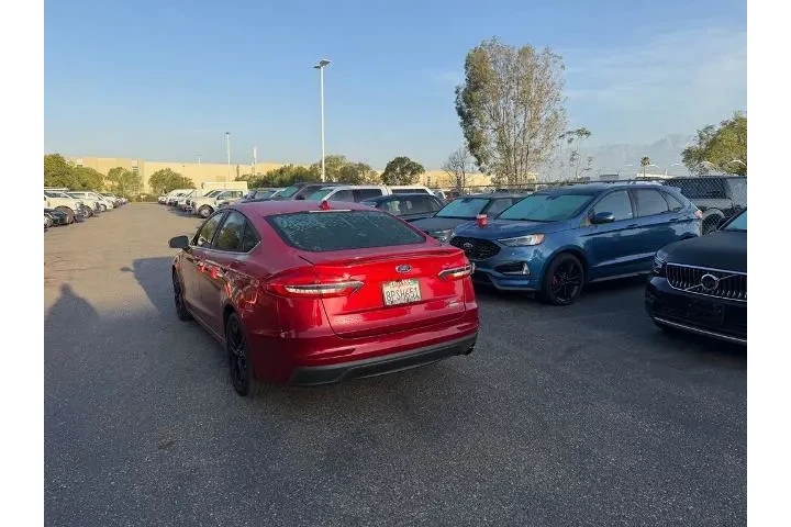 $11800 : Ford Fusion 2020 SE 4dr Seda image 4