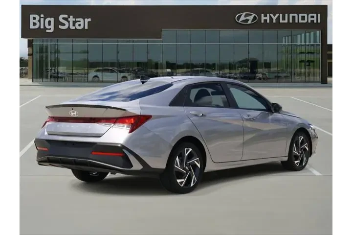 $24213 : Hyundai ELANTRA 2025 SEL Spo image 5