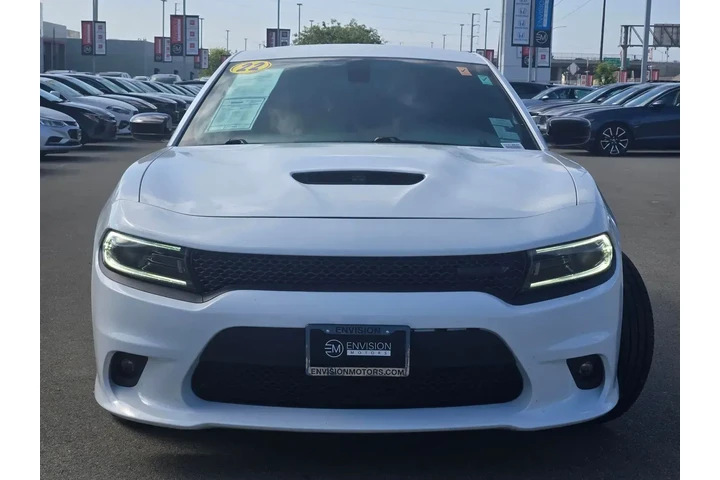 $27998 : Dodge Charger 2022 GT 4dr Se image 2