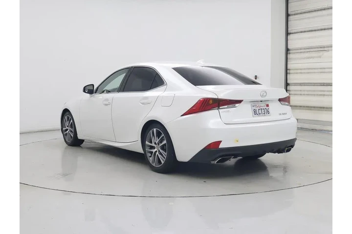 $22998 : Lexus IS 300 2019 4dr Sedan image 2