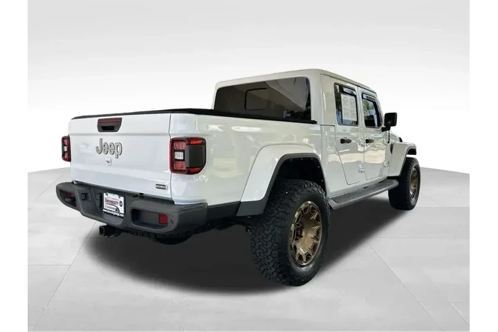 $27464 : Jeep Gladiator 2021 4x4 Over image 3