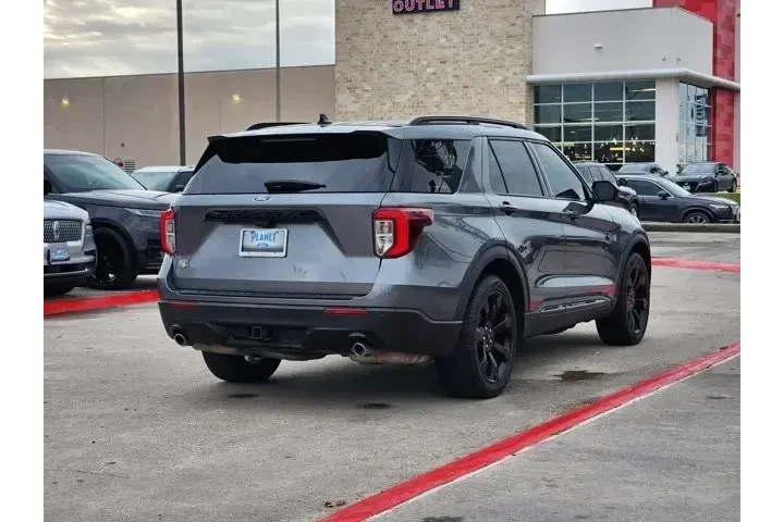 $27796 : Ford Explorer 2022 ST-Line 4 image 5
