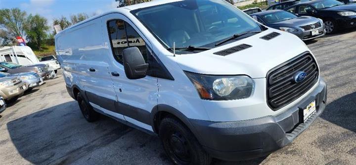 $18499 : 2016 Transit image 7