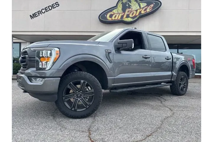 $40000 : Ford F-150 2022 4x4 XLT 4dr image 4