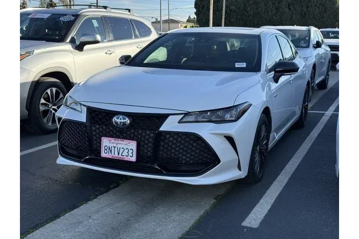 $29165 : Toyota Avalon Hybrid 2020 XS image 2