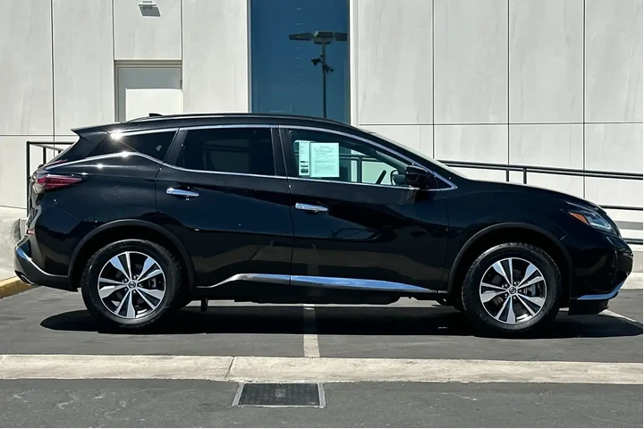 $19900 : Nissan Murano 2021 SV 4dr SU image 2