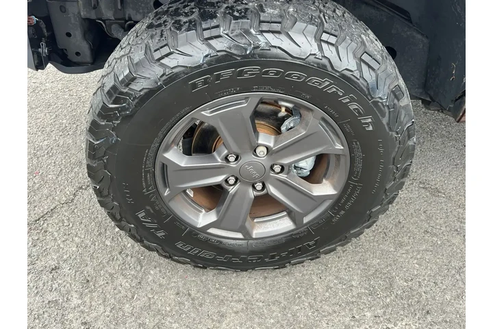 $18000 : Jeep Wrangler JK Unlimited 2 image 9