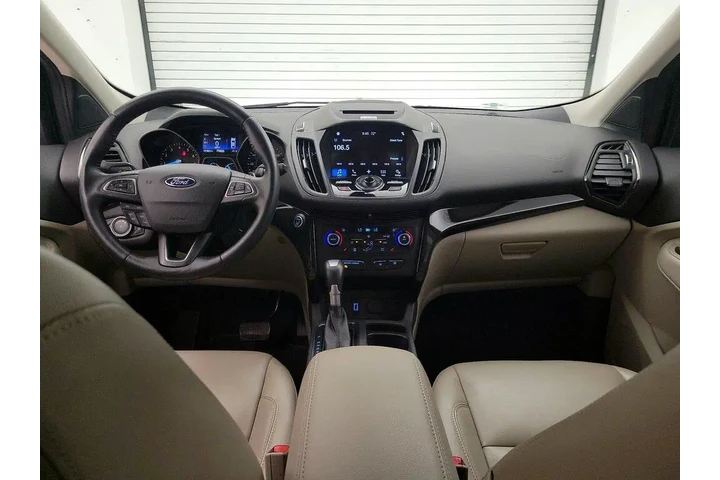 $13998 : Ford Escape 2017 Titanium 4d image 9