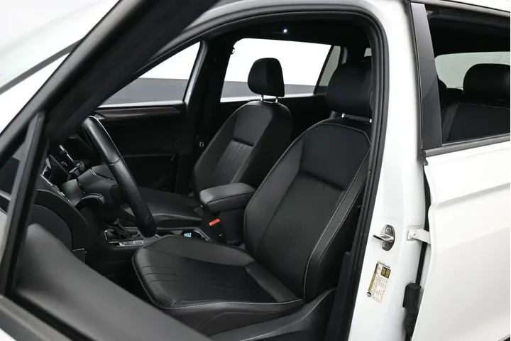 $20904 : Volkswagen Tiguan 2022 SE R- image 10