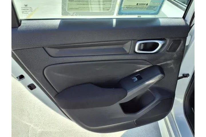 $22977 : Honda Civic 2023 LX 4dr Seda image 8