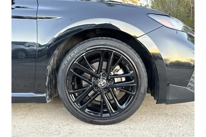 $28781 : Toyota Camry 2025 XSE 4dr Se image 3