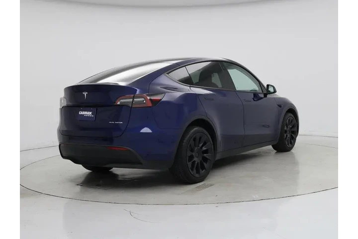 $32998 : Tesla Model Y 2022 AWD Long image 8