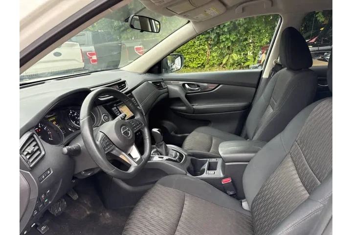 $9999 : 2017 Rogue SV image 7