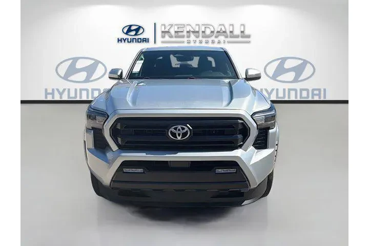 $28300 : Toyota Tacoma 2024 4x2 SR5 4 image 2