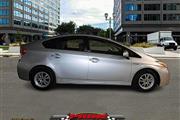 $15000 : 2013 TOYOTA PRIUS thumbnail