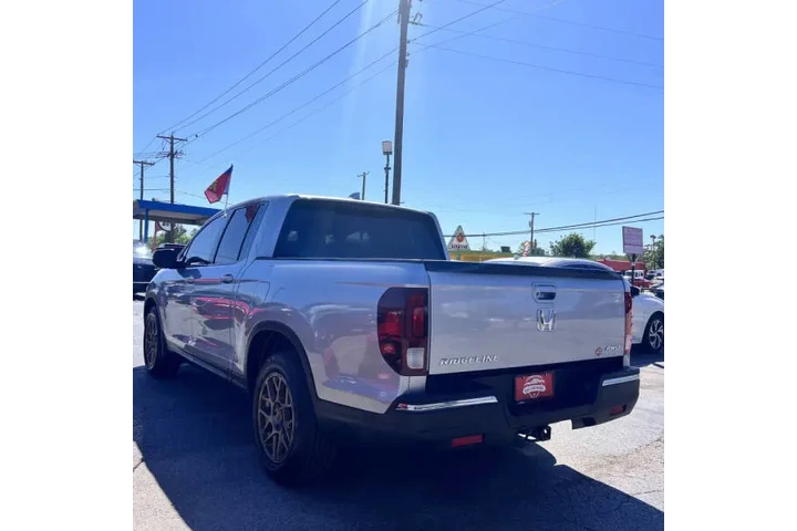 $22900 : 2020 Ridgeline Sport image 9
