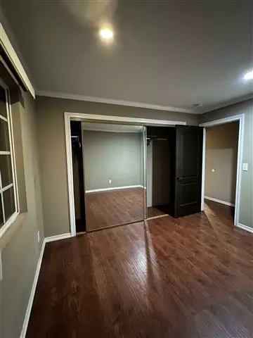 $875 : LOS ANGELES image 3