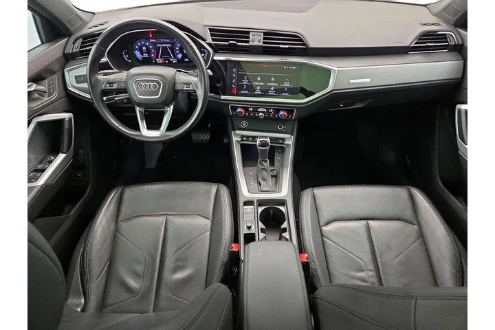 $25998 : Audi Q3 2023 AWD quattro S l image 9